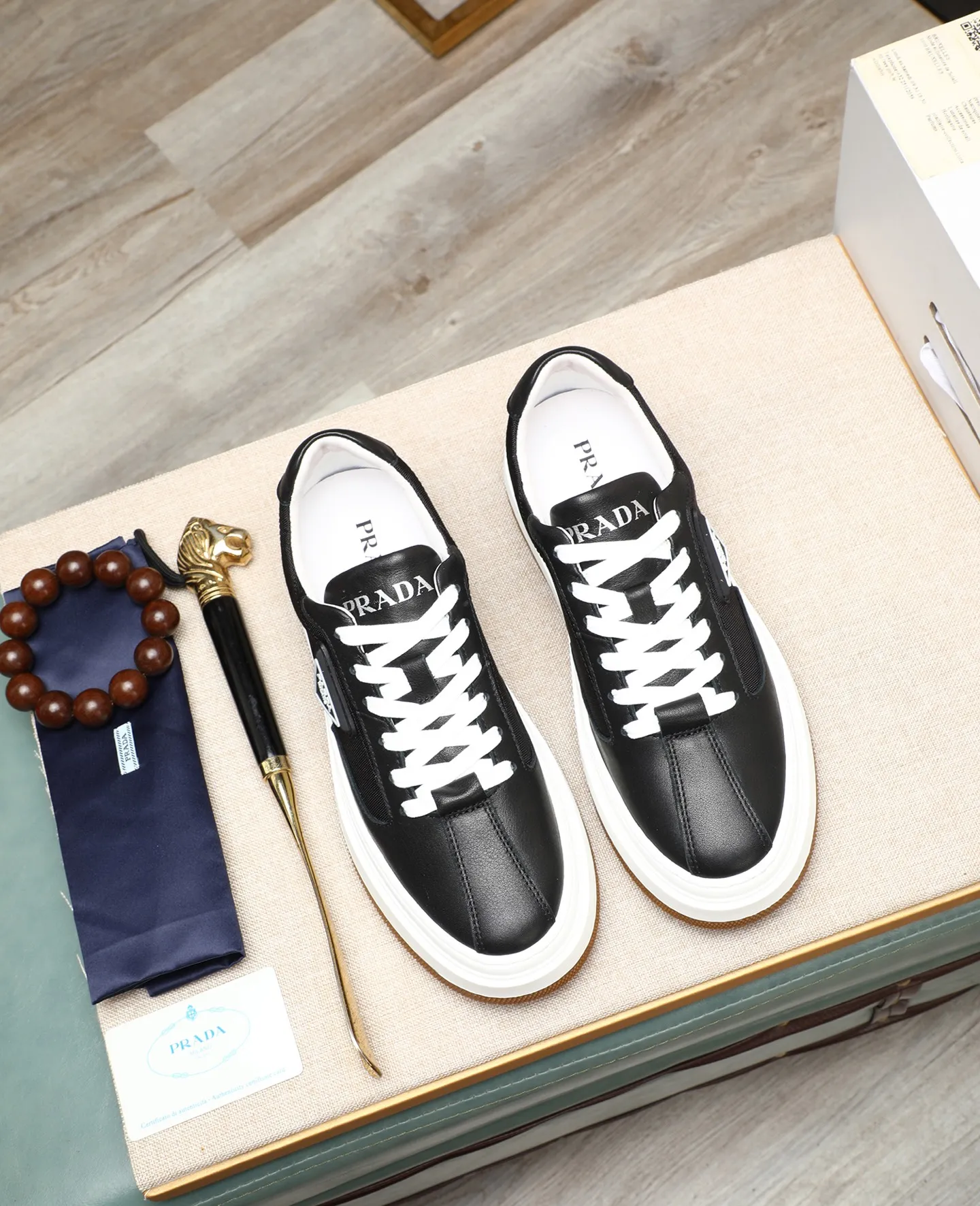Men's shoes 💰440 🌹🌹[PRADA—Prada] 2025 latest model 🙈original replica! 👟👟👟Available here. The workmanship is top-notch. The upper is made from Italy. 🇮🇹Imported first-layer cowhide. ❗️Breathable genuine leather lining @Suitable for travel. The original version has an enlarged engraved sole, making it suitable for all kinds of travels, showing low-key luxury. Let quality speak for itself. Color: Size: 38-45